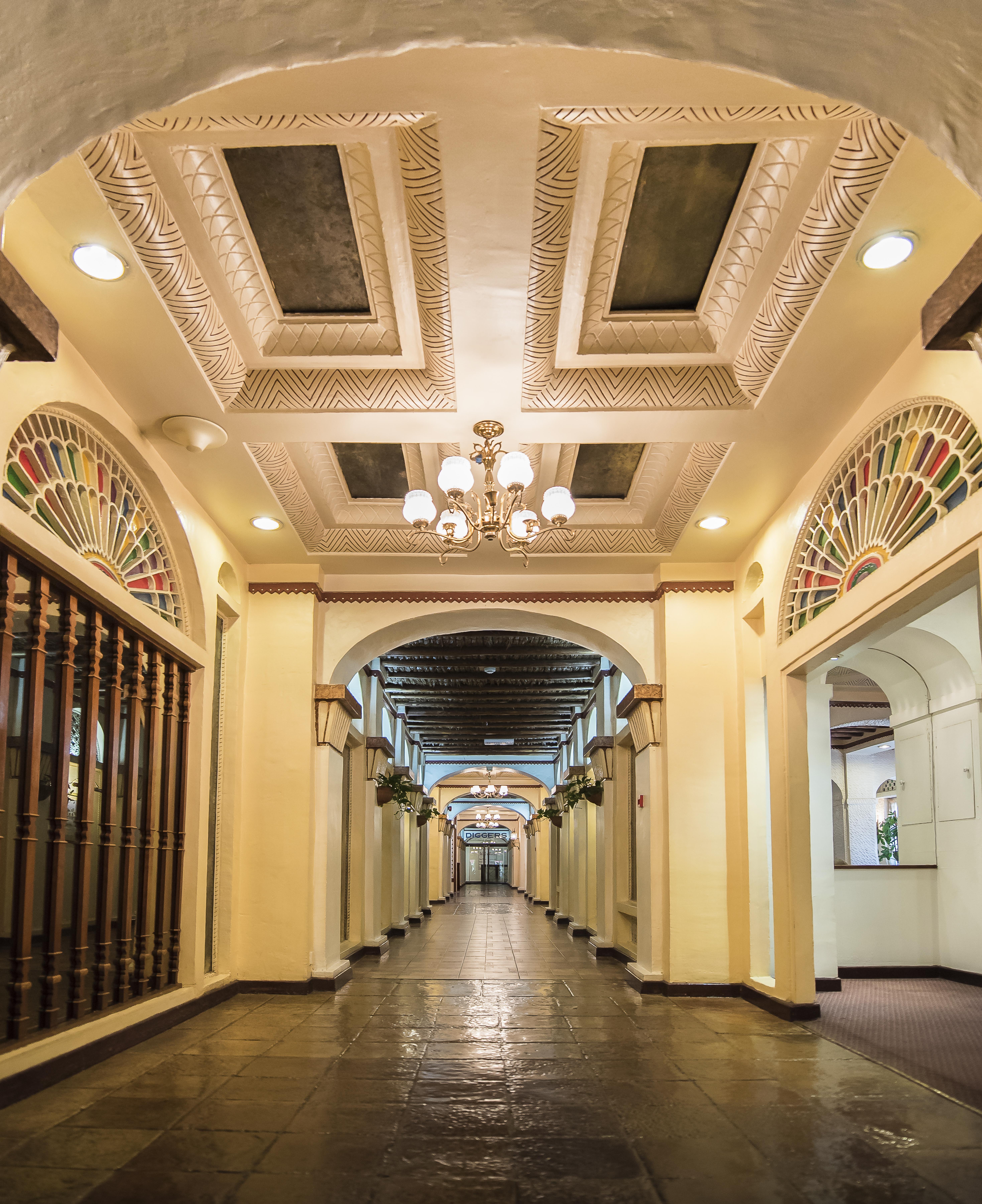 Delmon International Hotel Манама Екстер'єр фото
