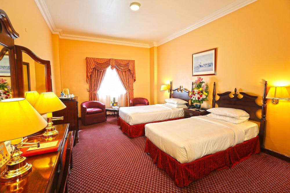 Delmon International Hotel Манама Екстер'єр фото