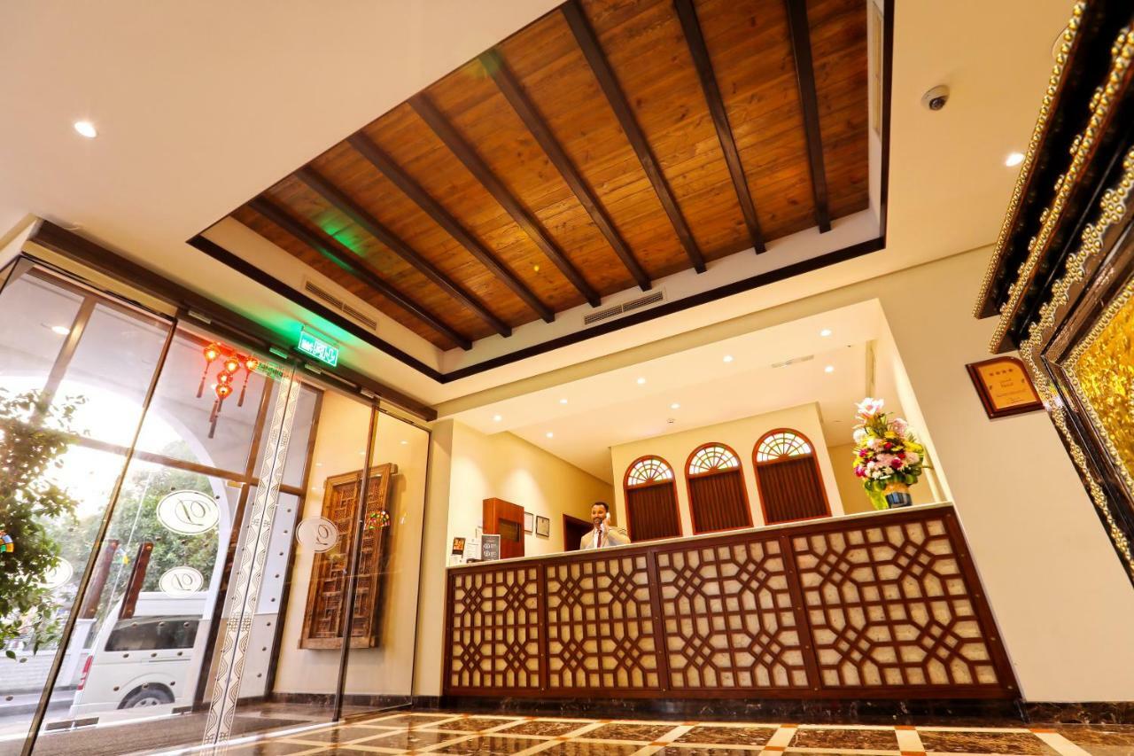 Delmon International Hotel Манама Екстер'єр фото